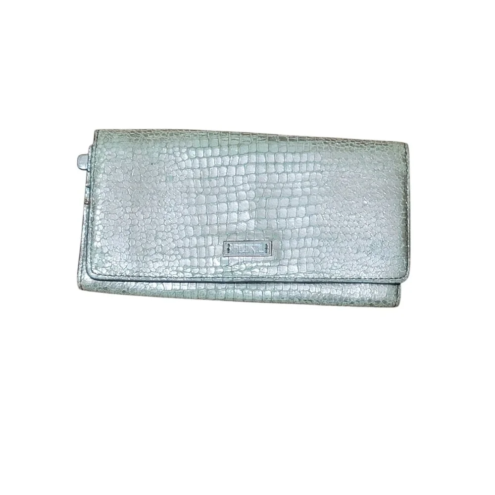 Tumi Womens‎ Wallet And Planner Green Vintage Crocodile Skin
